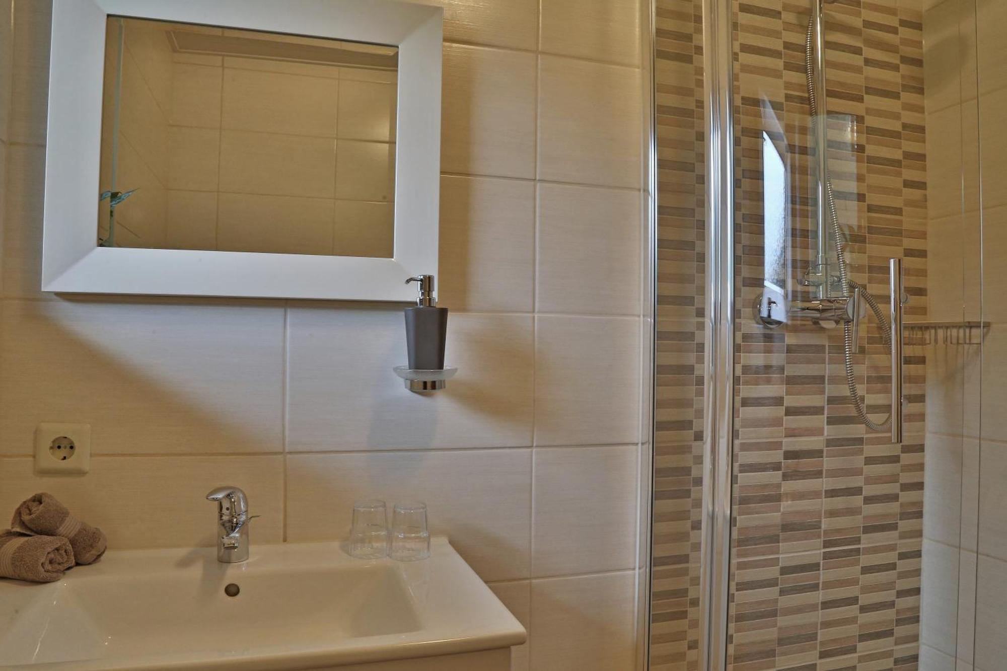 Apartment Alpenwelt 施图拜河谷新施蒂夫特 外观 照片